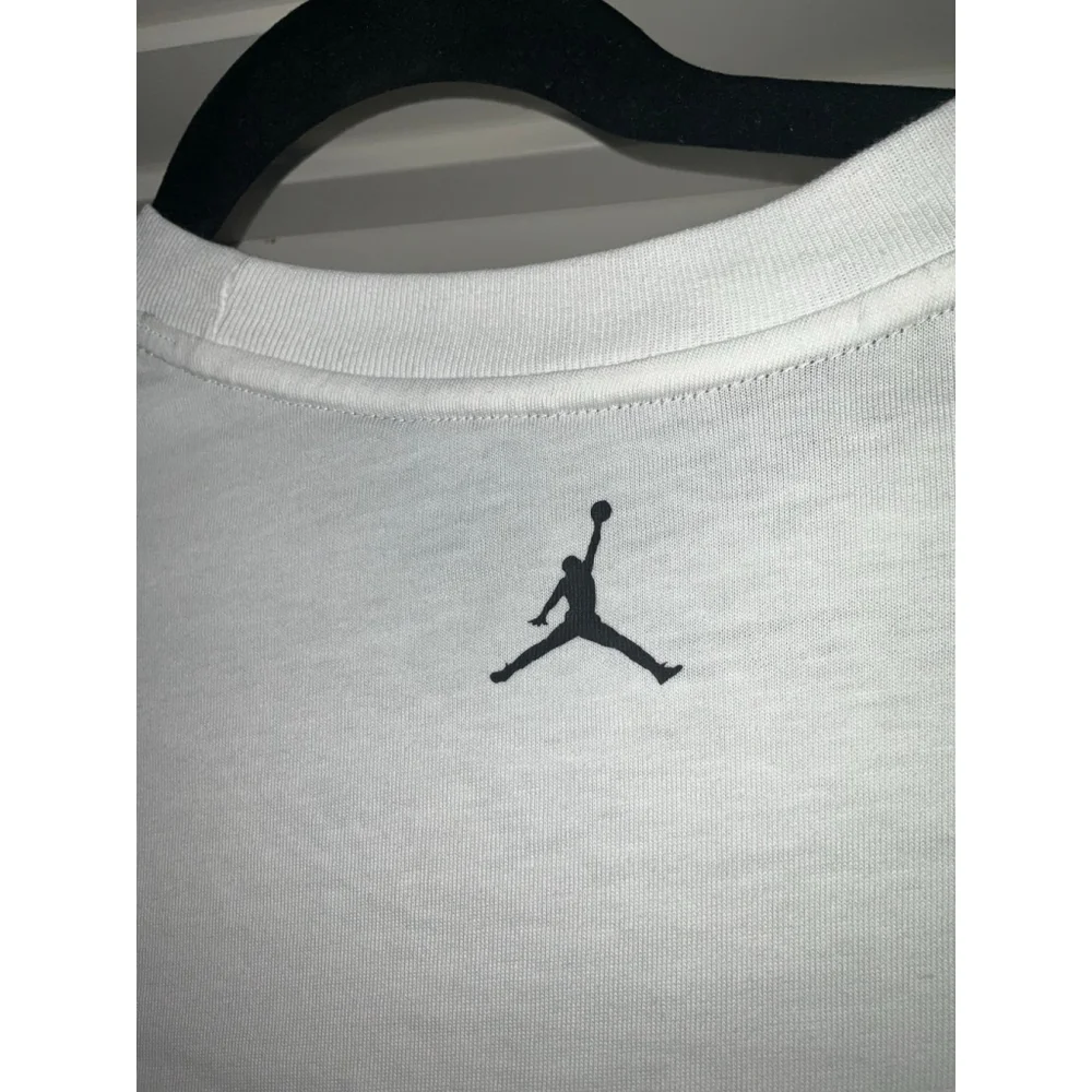 Jordan Sport Men's Dri-FIT T-Shirt